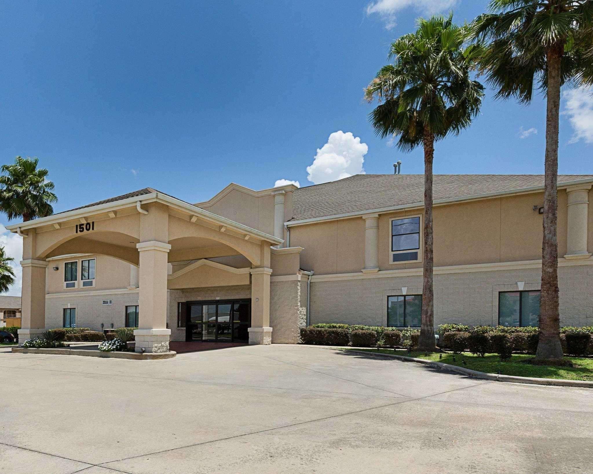 Comfort Suites Deer Park Pasadena Exterior photo